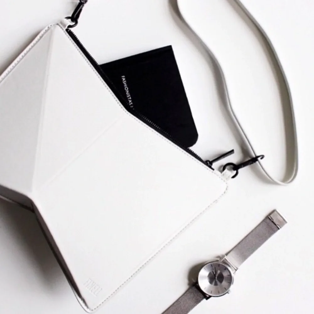 Finell VERSUS Crossbody Bag White - Picture 4 of 6